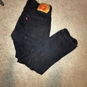 Levi's Black Relaxed Jeans with Classic Style